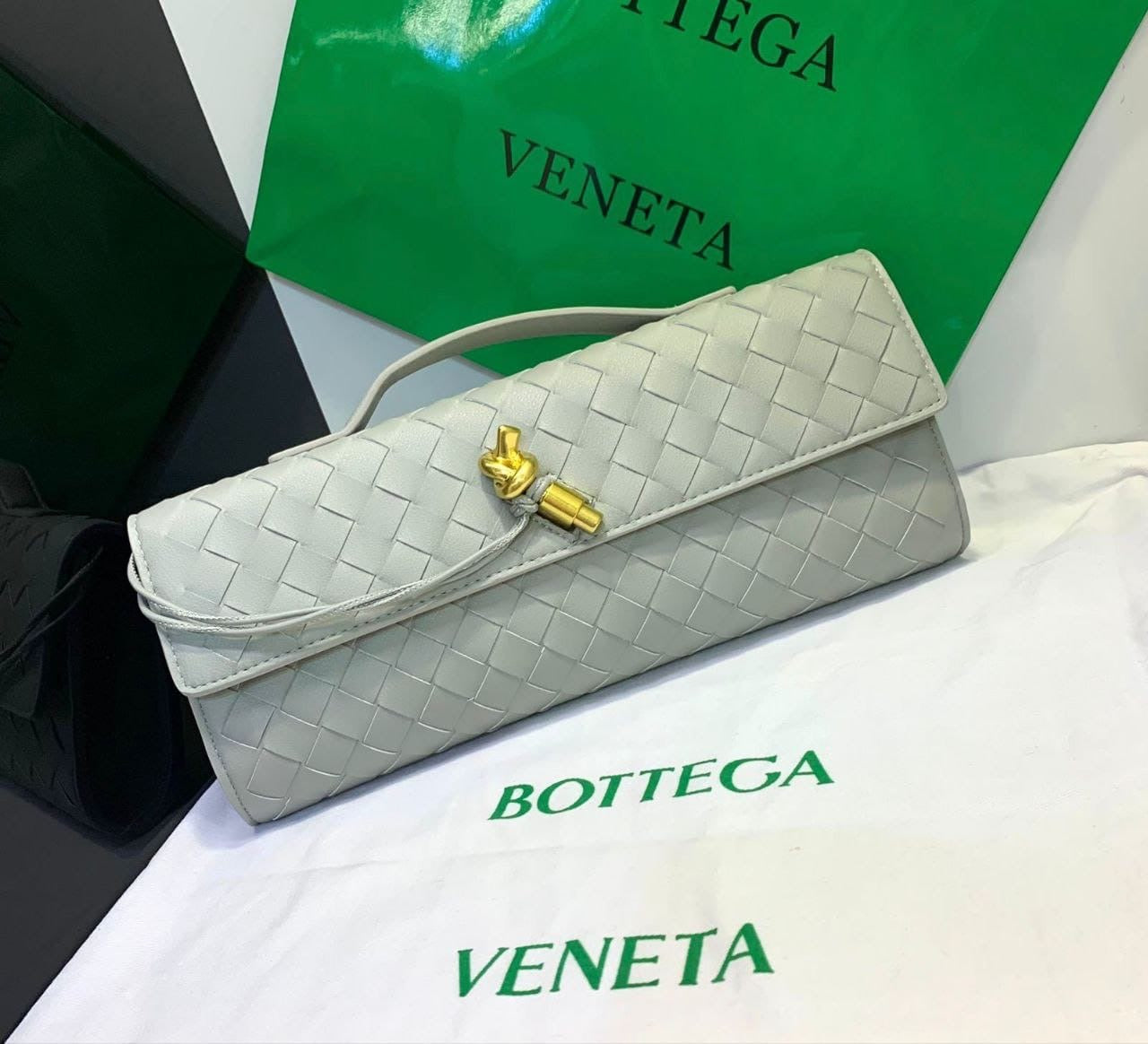 BOTTEGA VENETA