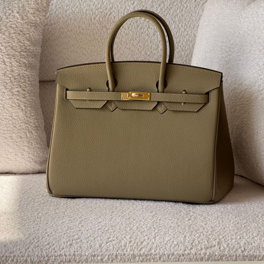 هيرمز نسائي