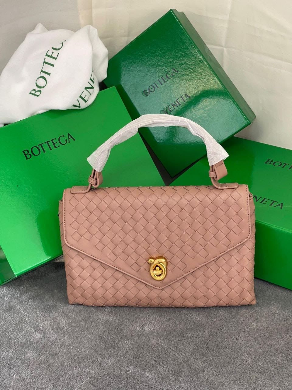 BOTTEGA VENETA