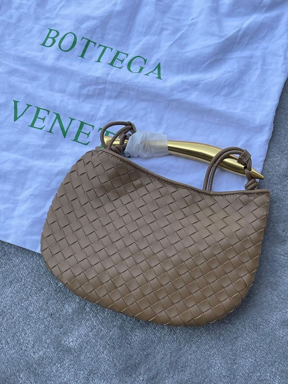 BOTTEGA VENETA