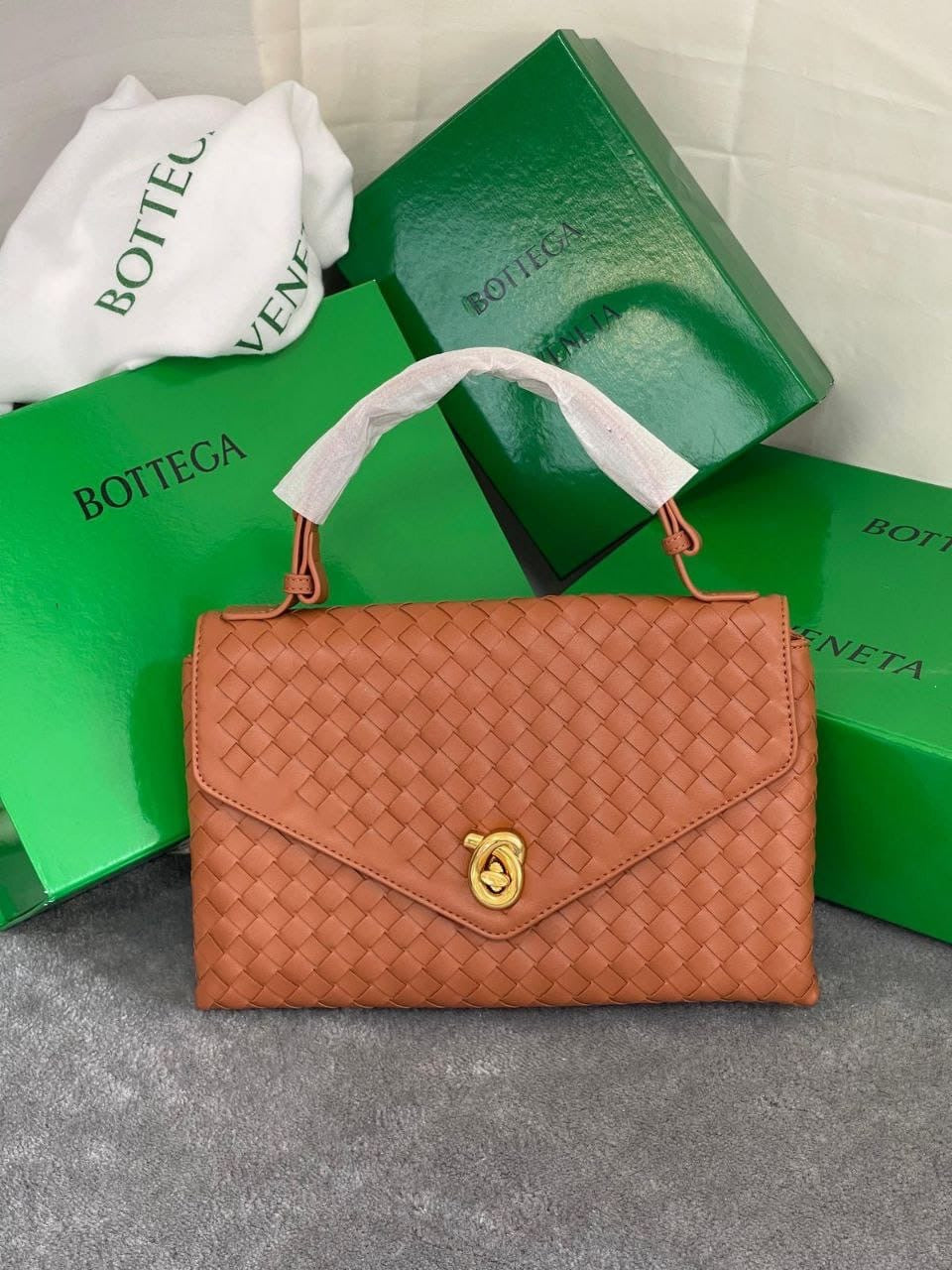 BOTTEGA VENETA
