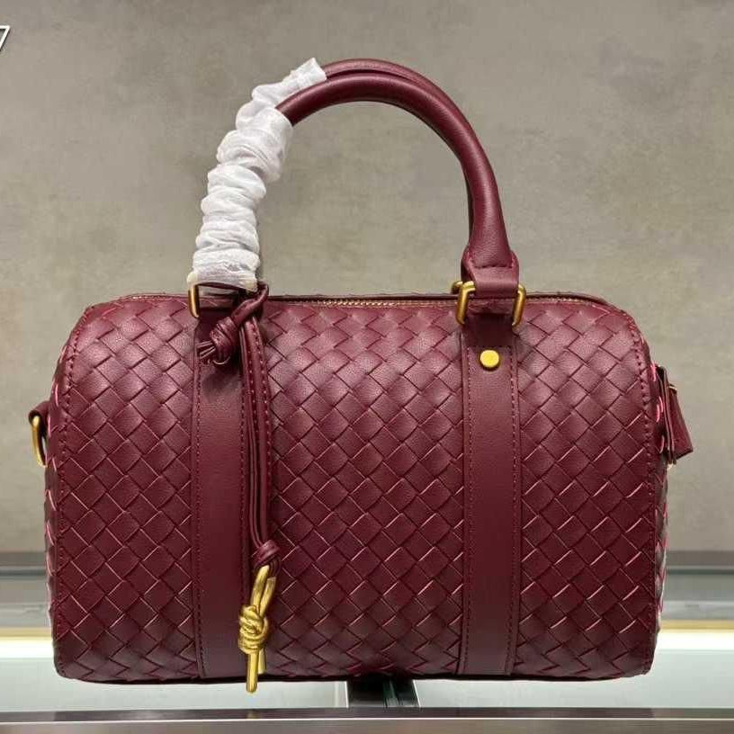 BOTTEGA VENETA