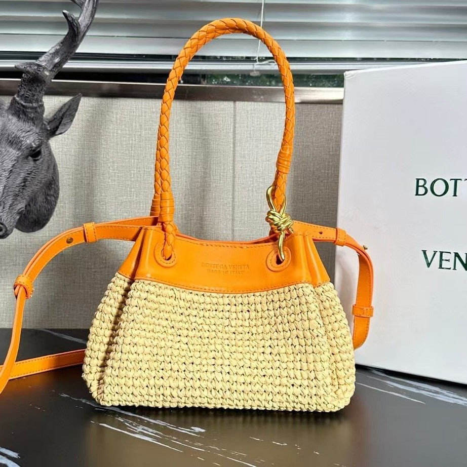 BOTTEGA VENETA