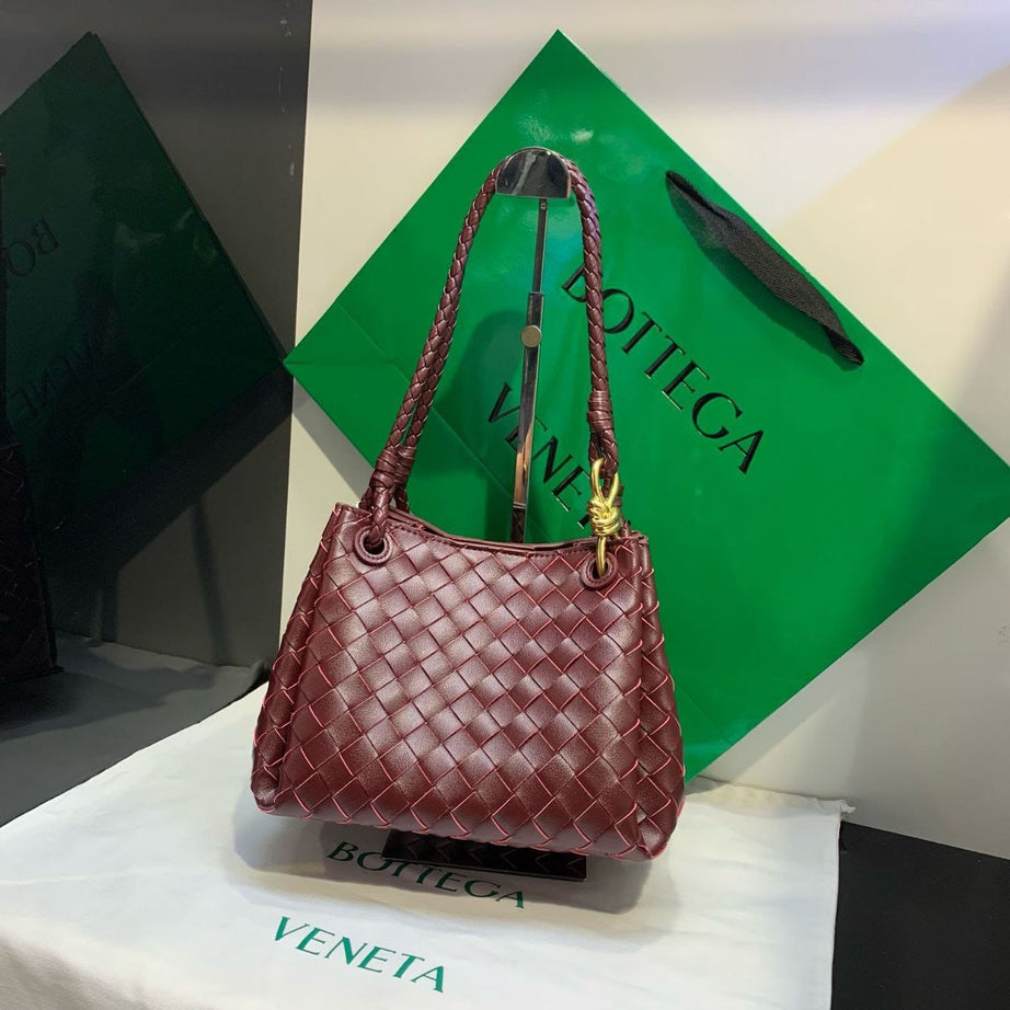 BOTTEGA VENETA