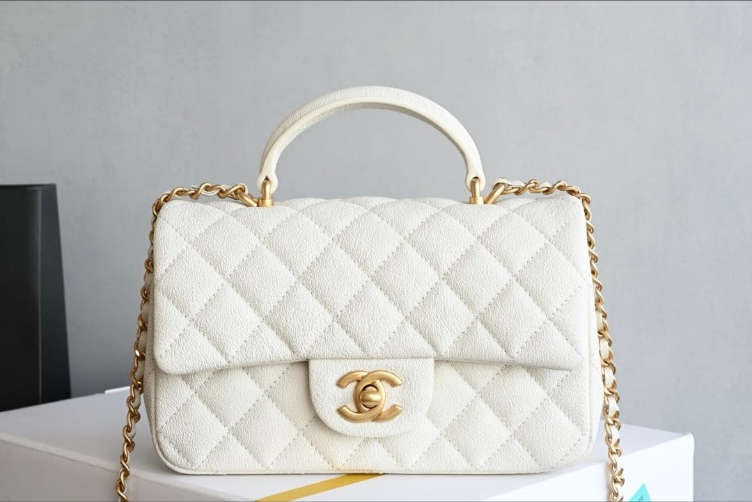 شانيل كلاسيك حقيبة يد