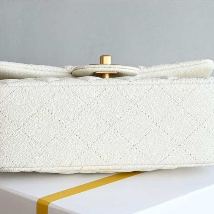 شانيل كلاسيك حقيبة يد