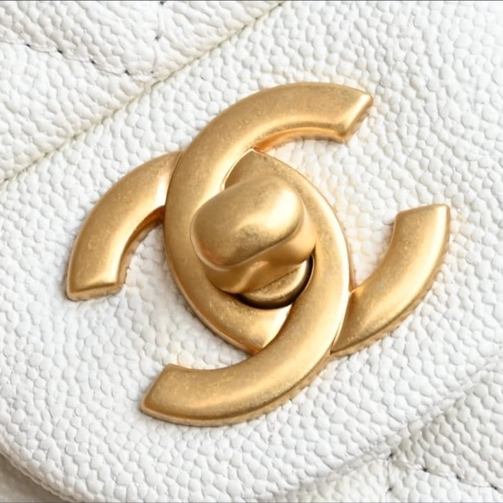 شانيل كلاسيك حقيبة يد