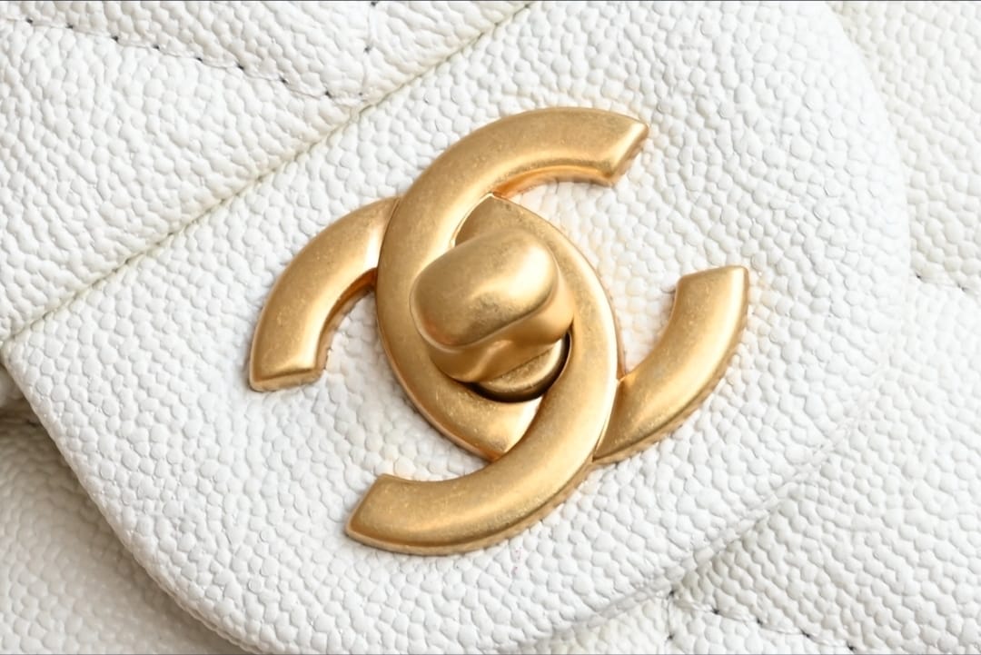 شانيل كلاسيك حقيبة يد